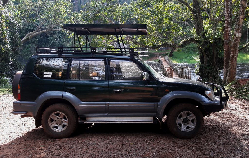 Gewoon sarcoom Typisch Hire Land Cruiser - Pop up Roof Safari Vehicle - Self Drive Car Hire | 4x4  Self Drive Africa